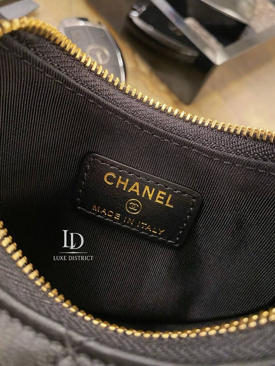 Сумка Chanel реплика Moon Hobo Mini из натуральной кожи
