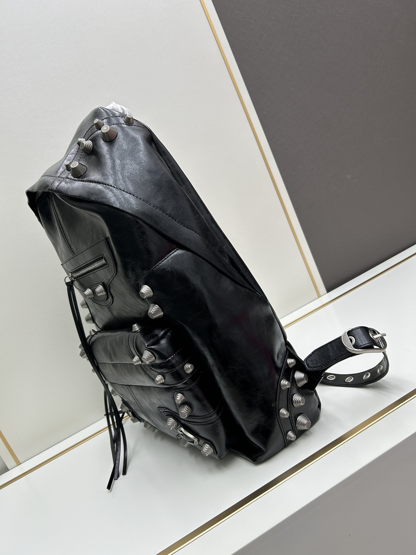 Рюкзак Balenciaga Le Cagole  (реплика)