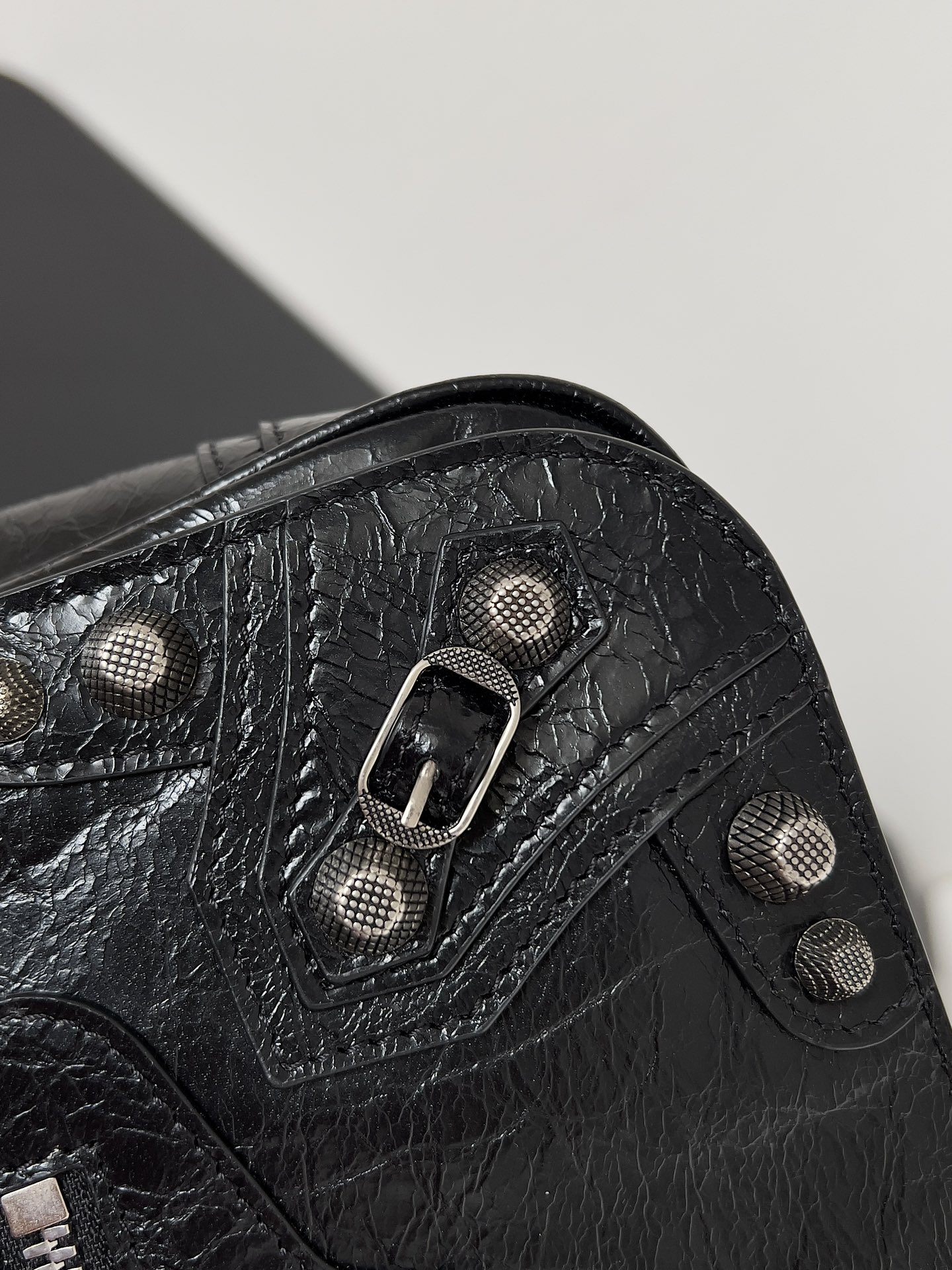 Balenciaga le Cagole flap XS 