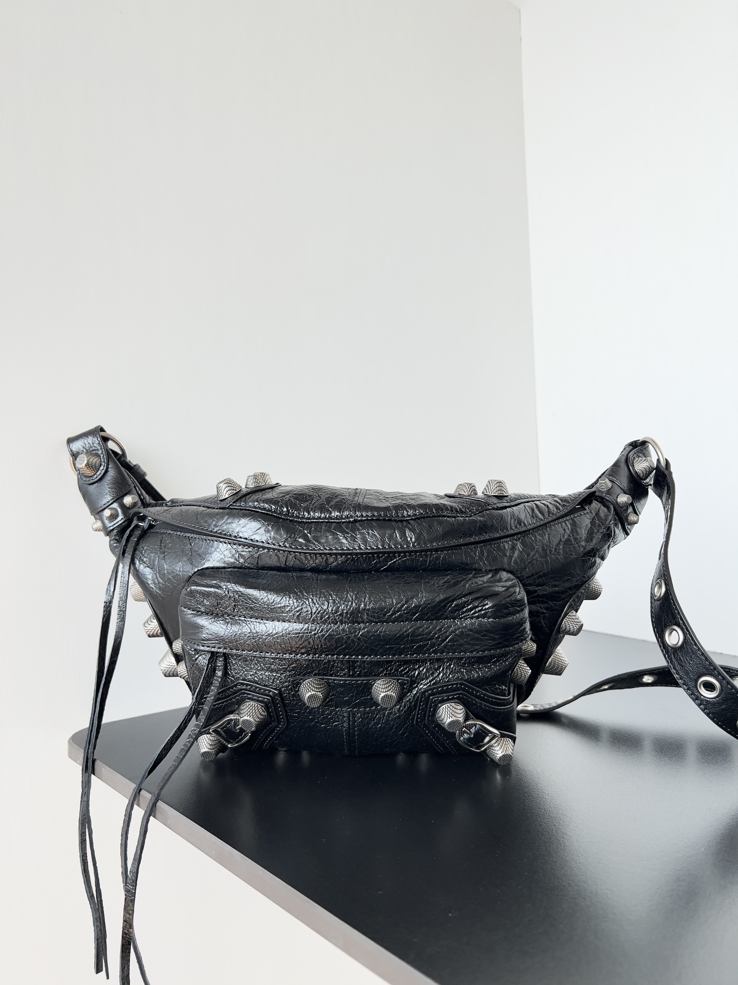 Сумка Balenciaga Classic Belt Bag (реплика)