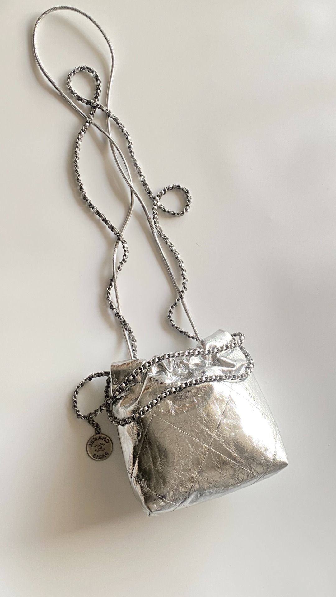 Сумка Chanel 22 mini silver 