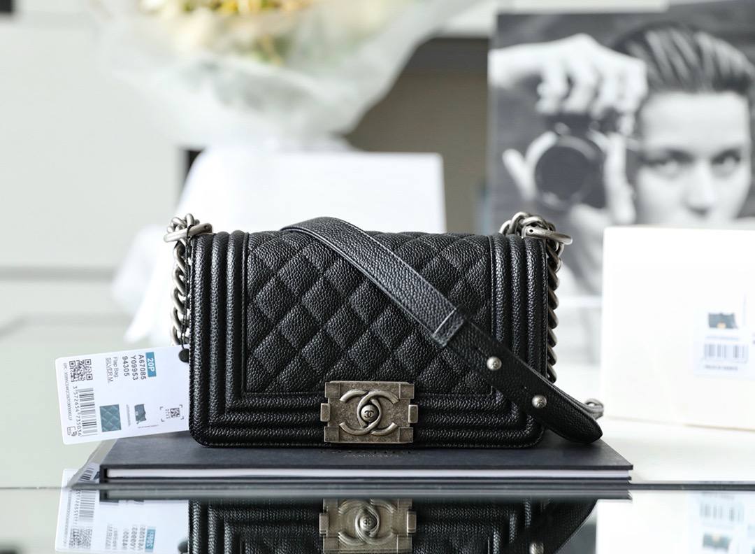 Сумка chanel boy 20 см. Black серебро 