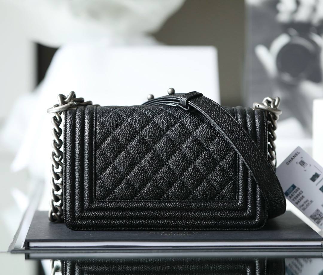 Сумка chanel boy 20 см. Black серебро 