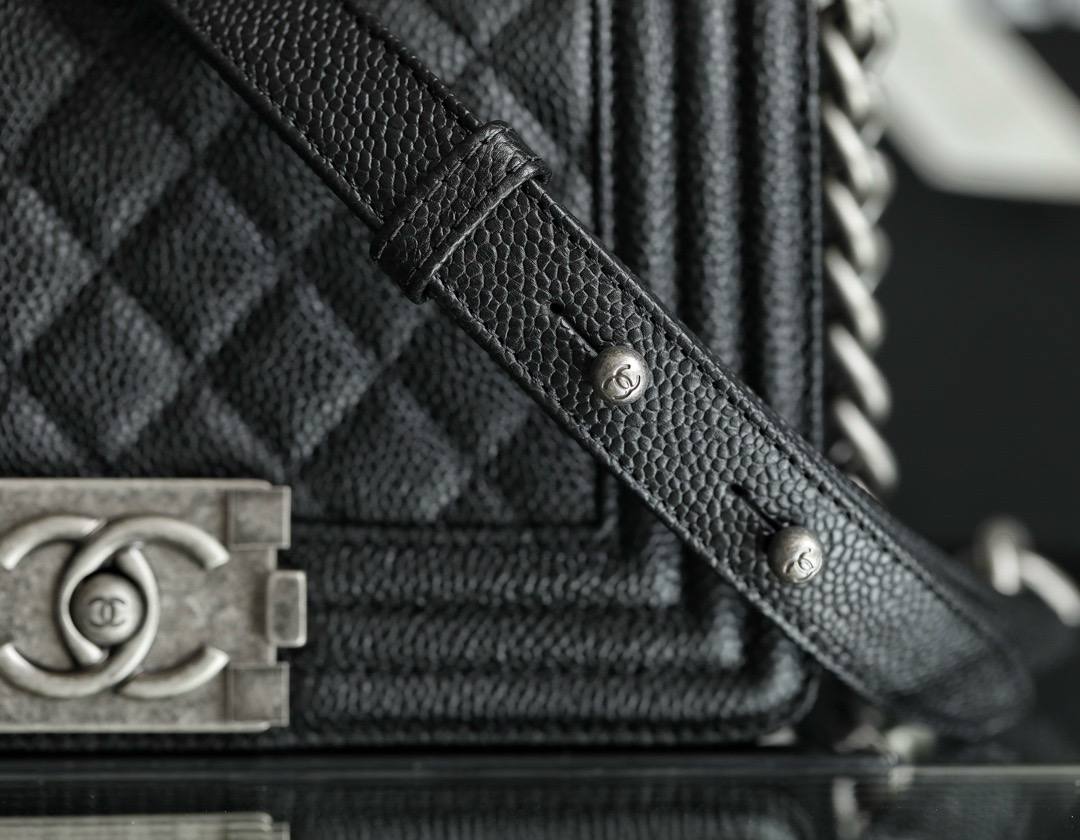 Сумка chanel boy 20 см. Black серебро 